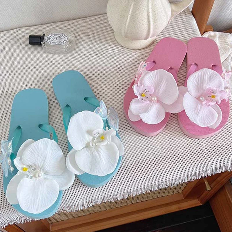 Designer shoes Summer slippers Girls Flip Flops Butterfly Orchid Flower Decoration Seaside Beach Vacation Leisure woman sandals
Designer shoes Summer slippers Girls Flip Flops Butterfly Orchid Flower Decoration Seaside Beach Vacation Leisure woman sandals