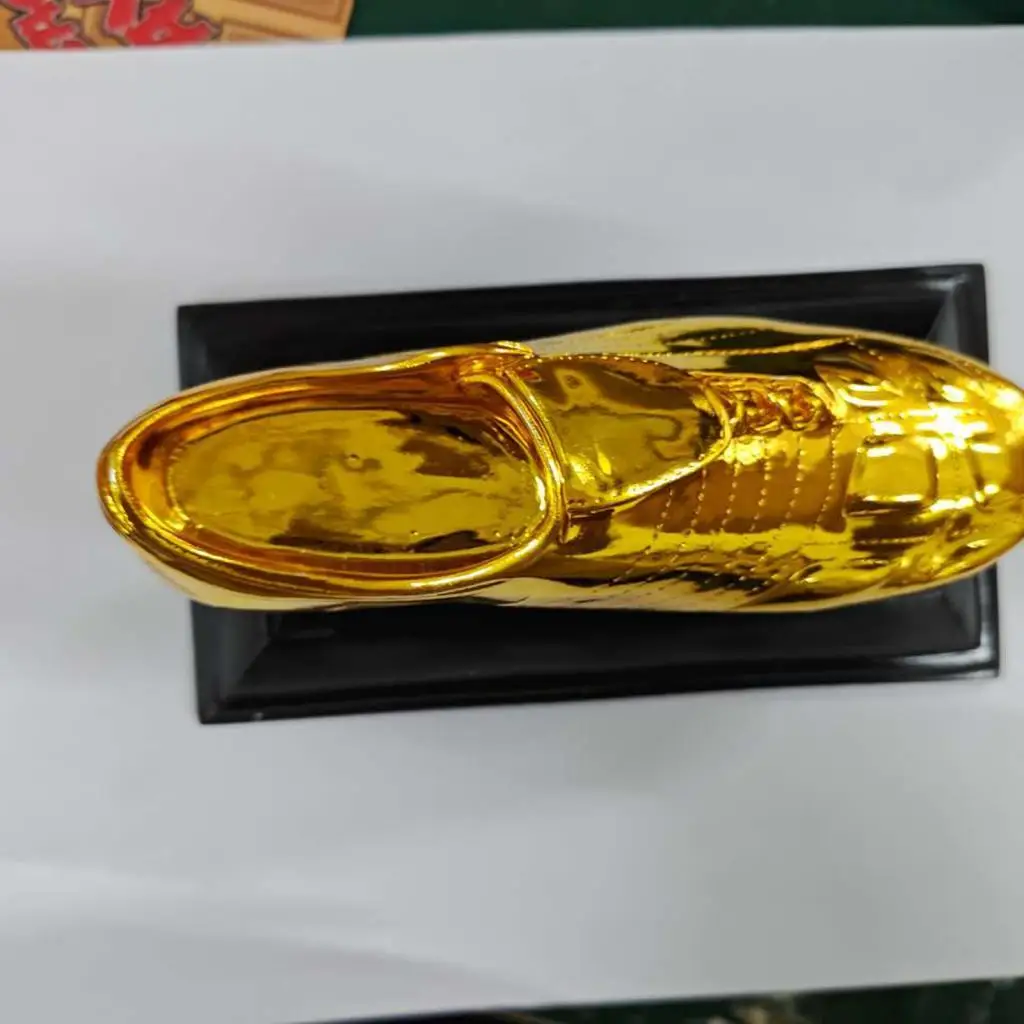 Gold Boot Soccer Trophy Football Match Trophy Collectible Statue Soccer Trophy Resin Trophy for Living Room Furniture Cabinet
Gold Boot Soccer Trophy Football Match Trophy Collectible Statue Soccer Trophy Resin Trophy for Living Room Furniture Cabinet
