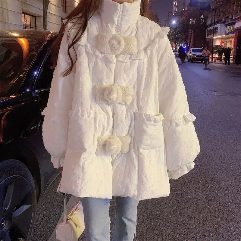2023 New Women Down Cotton Coat Winter Jacket Female Mid Length Version Parkas Loose Thick Warm Outwear Sense of Design Overcoat
2023 New Women Down Cotton Coat Winter Jacket Female Mid Length Version Parkas Loose Thick Warm Outwear Sense of Design Overcoat