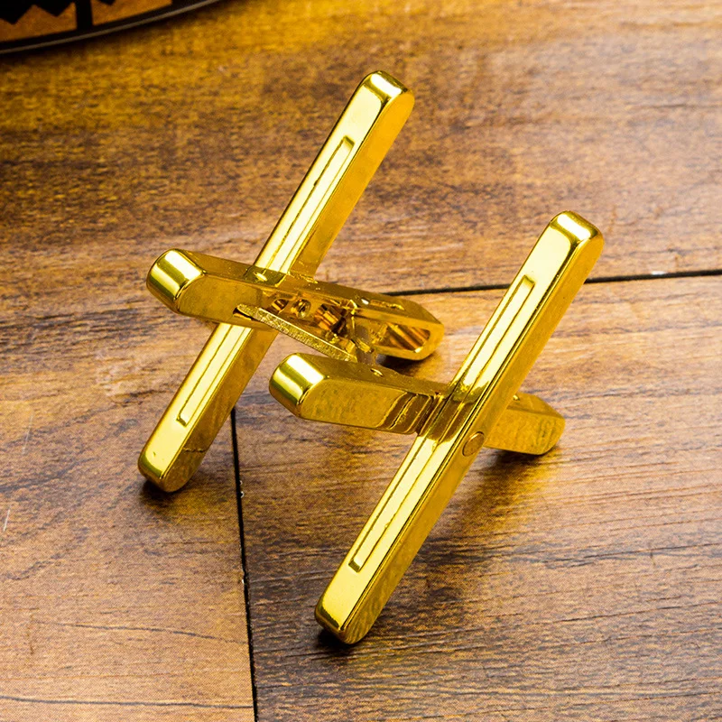 Cigar Holder Snow Rack Pure Copper Gold-plated Folding Portable Cigarette Holder Simple
Cigar Holder Snow Rack Pure Copper Gold-plated Folding Portable Cigarette Holder Simple