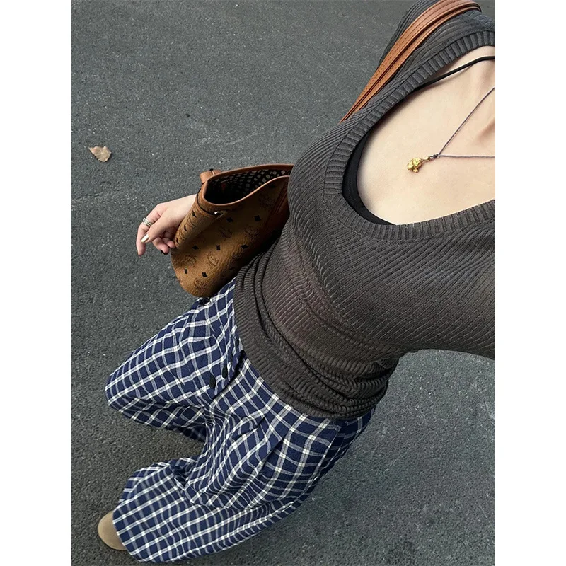 2026 Spring Autumn Women V Neck Knit Top Slim Fitted Long Sleeve Base Layer Elegant Casual Streetwear Sweet Fashion Wear Blouse
2026 Spring Autumn Women V Neck Knit Top Slim Fitted Long Sleeve Base Layer Elegant Casual Streetwear Sweet Fashion Wear Blouse