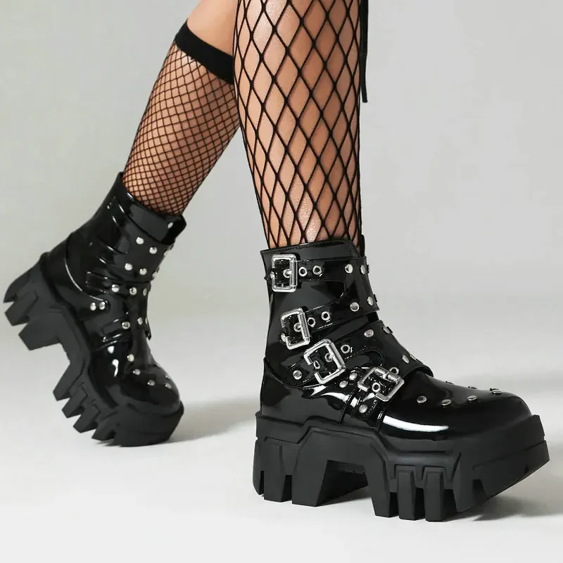 Solid Black Heavy Rock Gothic Shoes For Women Big Size 44 Buckle Belt Studded Metal Button Punk Platform Flats Ankle Short Boots
Solid Black Heavy Rock Gothic Shoes For Women Big Size 44 Buckle Belt Studded Metal Button Punk Platform Flats Ankle Short Boots