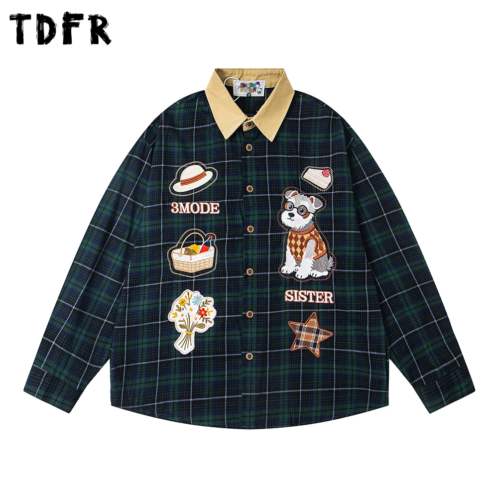 Cartoon Patch Embroidery Plaid Long Sleeve Shirts Mens Autumn Retro Spliced Lapel Single Breasted Loose Cotton Shirts Man
Cartoon Patch Embroidery Plaid Long Sleeve Shirts Mens Autumn Retro Spliced Lapel Single Breasted Loose Cotton Shirts Man
