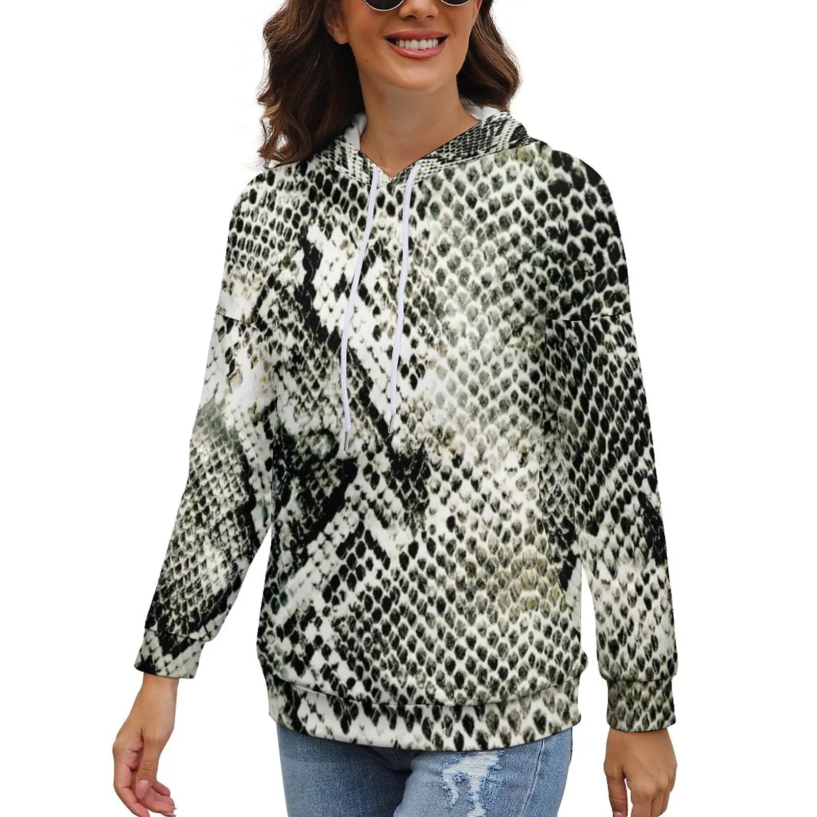 Trendy Snakeskin Hoodies White Snake Print Aesthetic Hoodie Female Long-Sleeve Oversized Casual Print Hooded Sweatshirts
Trendy Snakeskin Hoodies White Snake Print Aesthetic Hoodie Female Long-Sleeve Oversized Casual Print Hooded Sweatshirts