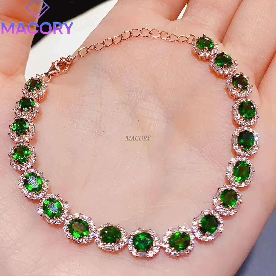 Браслет из серебра 925 пробы с инкрустацией натуральным диопсидом, новые стильные, изысканные, элегантные, классические женские украшения с сертификатом 
Браслет из серебра 925 пробы с инкрустацией натуральным диопсидом, новые стильные, изысканные, элегантные, классические женские украшения с сертификатом