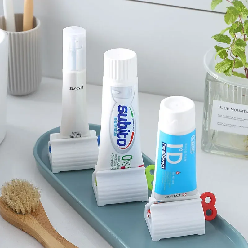 1pc Multifunction Toothpaste Dispenser Manual Squeezer Toothpaste Clip-on Facial Cleanser Squeezer Bathroom Accessories Sets
1pc Multifunction Toothpaste Dispenser Manual Squeezer Toothpaste Clip-on Facial Cleanser Squeezer Bathroom Accessories Sets