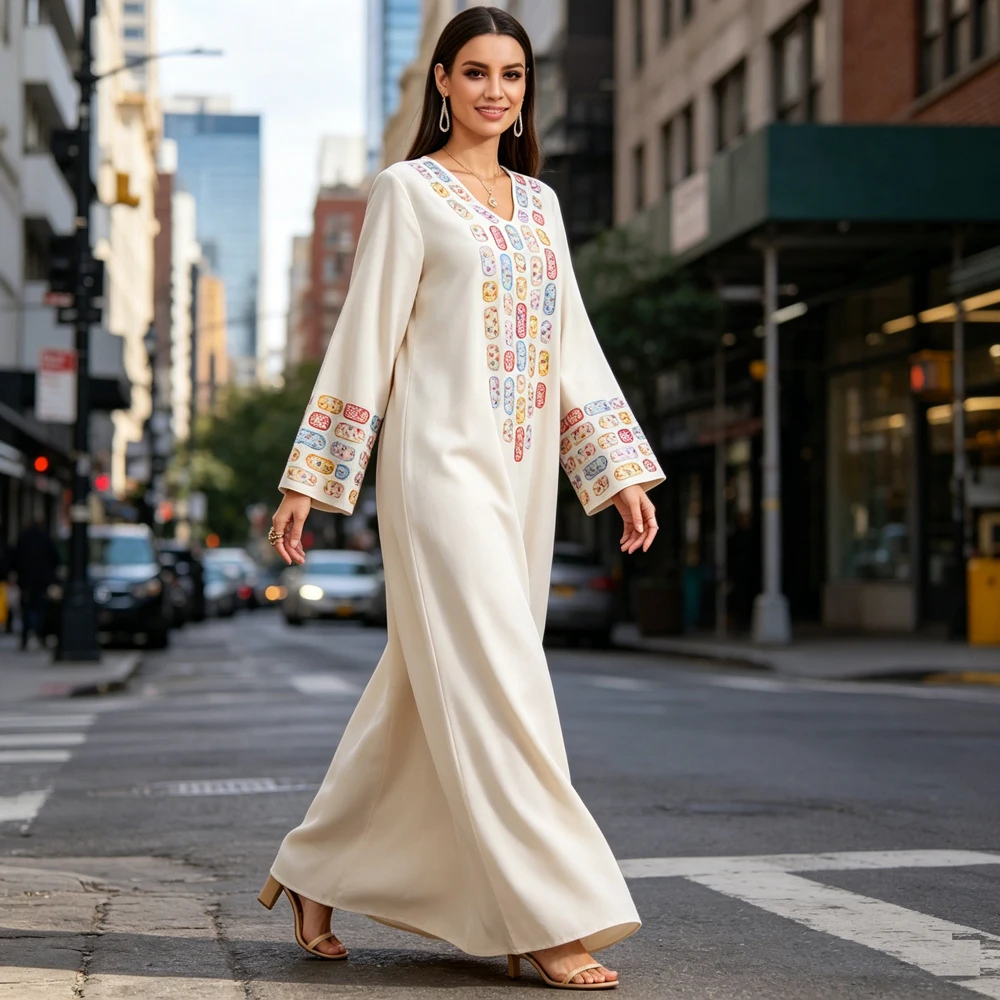 Dubai Moroccan Embroidery Jalabiya Women Loose Kaftan Gulf Long Maxi Abaya Elegant Turkey Caftan Evening Wedding Party Robe Arab
Dubai Moroccan Embroidery Jalabiya Women Loose Kaftan Gulf Long Maxi Abaya Elegant Turkey Caftan Evening Wedding Party Robe Arab