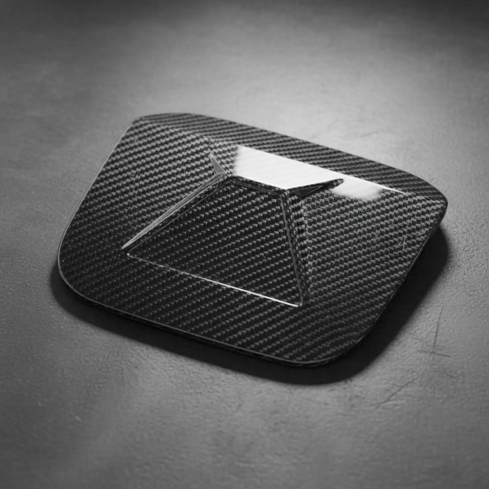 Carbon Fiber Petrol Lid Sticker Exact Fit Carbon Fiber Gas Cap Cover Petrol Container Door Protector 3K Twill Weave
Carbon Fiber Petrol Lid Sticker Exact Fit Carbon Fiber Gas Cap Cover Petrol Container Door Protector 3K Twill Weave