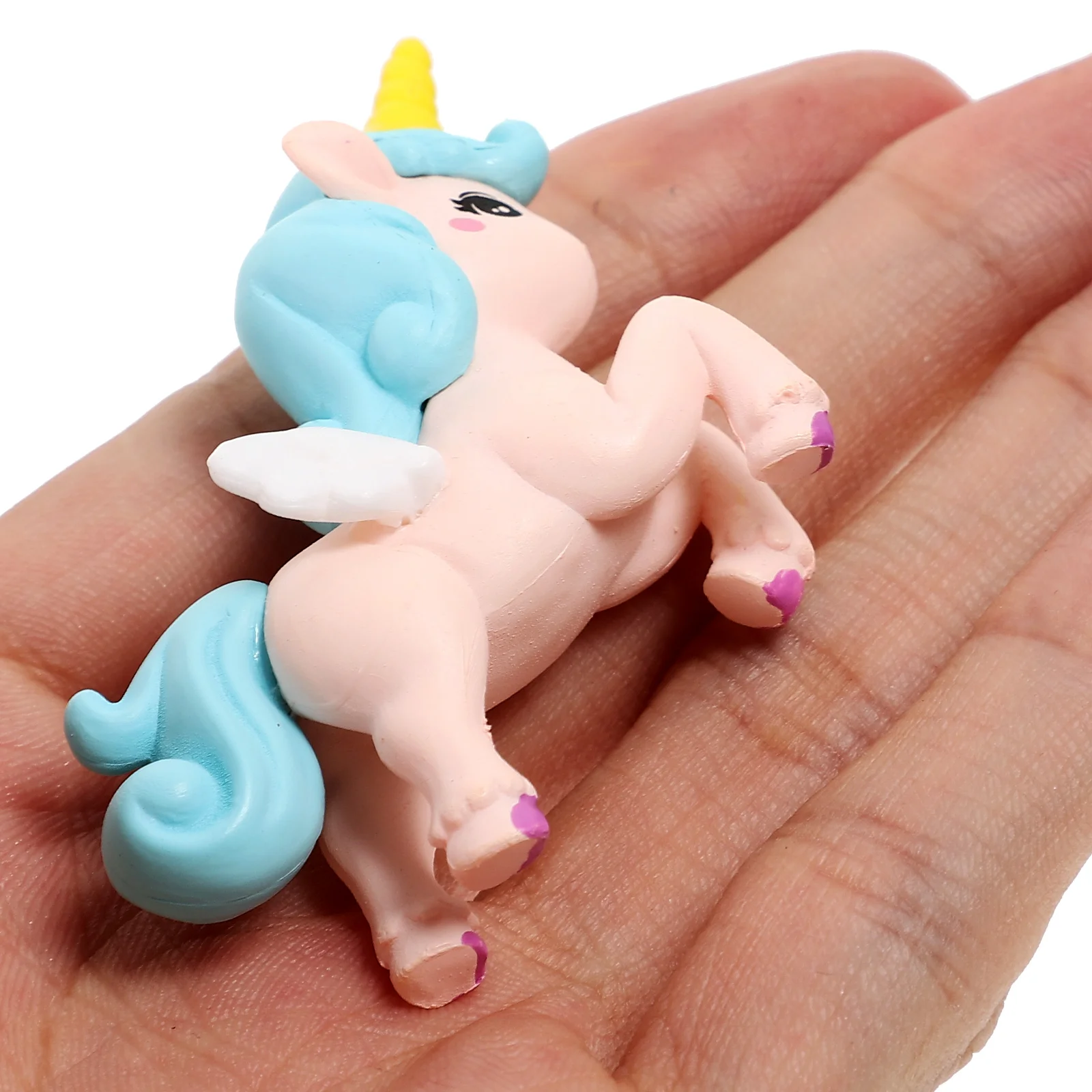 8pcs Unicorn Resin Statues Miniature Cartoon Unicorn Cupcake Toppers Mixed Style Garden Tiny Ornament Cake Decorating Animal
8pcs Unicorn Resin Statues Miniature Cartoon Unicorn Cupcake Toppers Mixed Style Garden Tiny Ornament Cake Decorating Animal