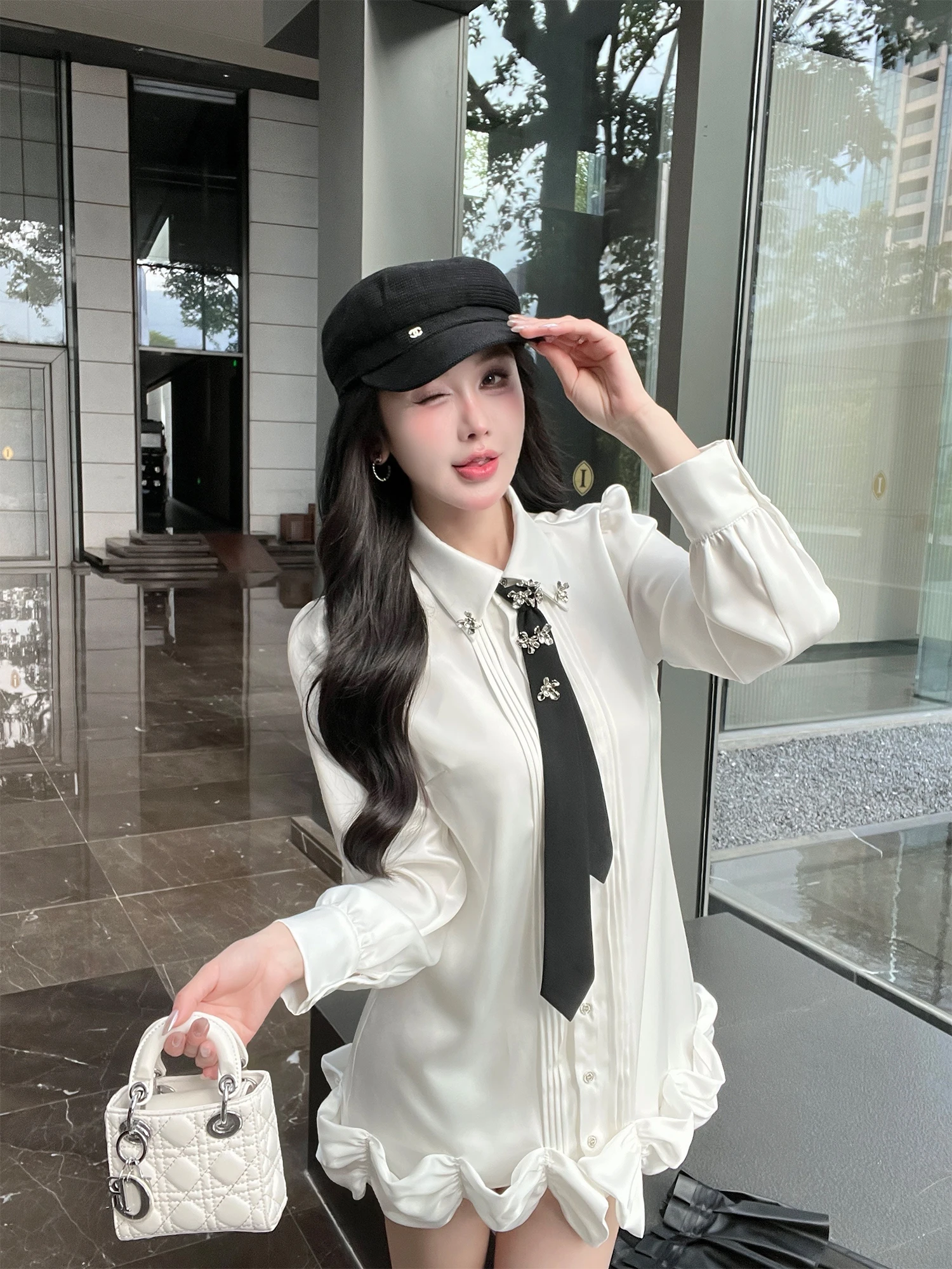 LADIESFIRST Sweet Cool Diamond Design Casual Loose Fit Long Sleeve Polyester Shirt Stand Collar Button up Color
LADIESFIRST Sweet Cool Diamond Design Casual Loose Fit Long Sleeve Polyester Shirt Stand Collar Button up Color