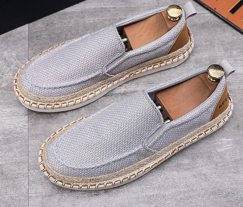 2023 Casual High Quality Originals Hot Men Basketball Shoes Women High-top Comfortable Sports Outdoor Sneakers EUR 36-45
2023 Casual High Quality Originals Hot Men Basketball Shoes Women High-top Comfortable Sports Outdoor Sneakers EUR 36-45