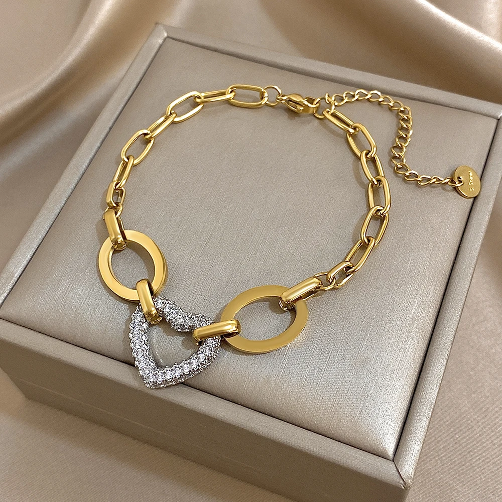 Freetry New Fashion Stainless Steel Geometric Chain Bracelet for Women Inlaid Zircon Heart Charm Bracelet Lady Jewelry Gift
Freetry New Fashion Stainless Steel Geometric Chain Bracelet for Women Inlaid Zircon Heart Charm Bracelet Lady Jewelry Gift