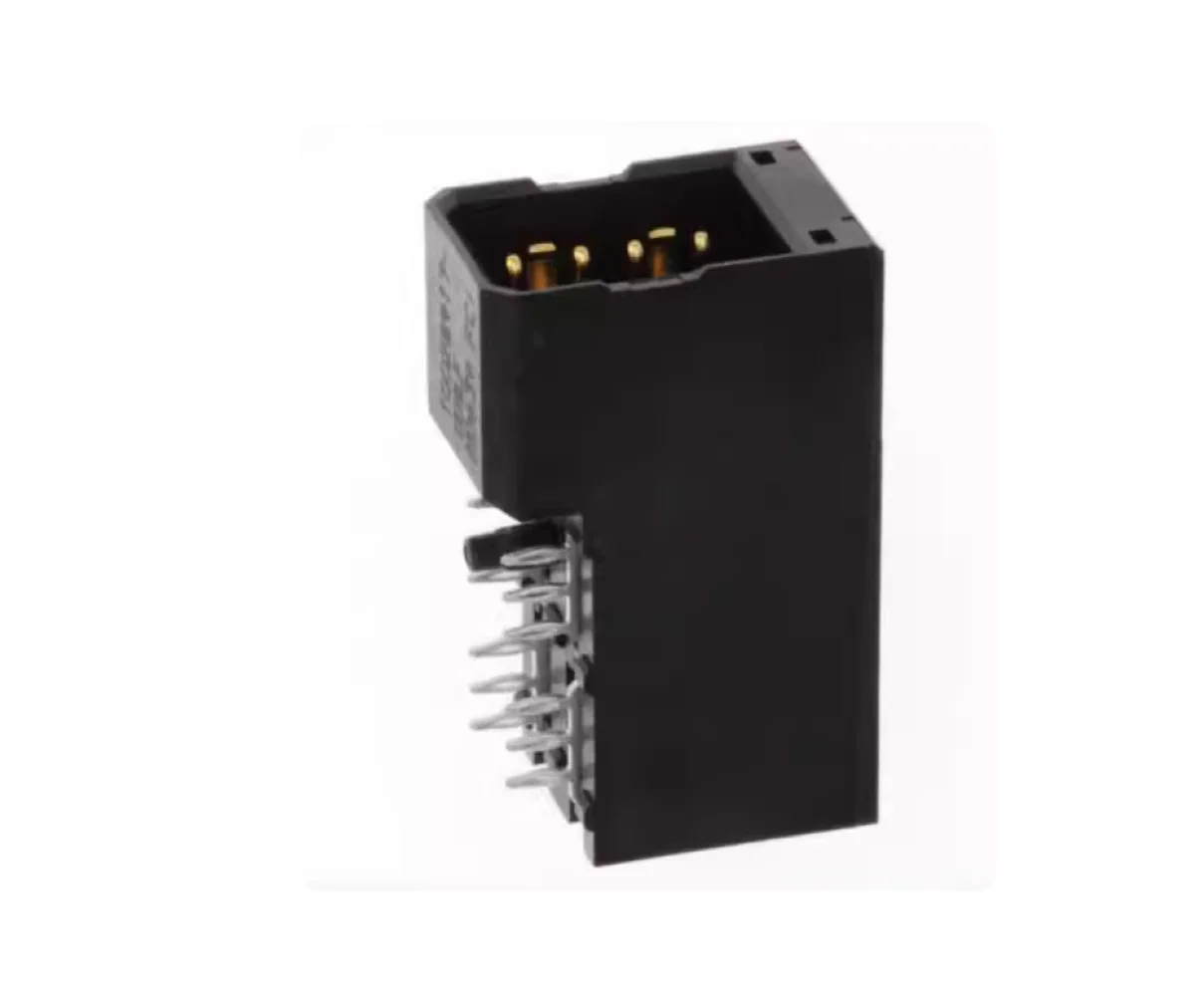 10028917-001LF 2.0 spacing 4P male seat 90 degree curved blade shaped power connector
10028917-001LF 2.0 spacing 4P male seat 90 degree curved blade shaped power connector