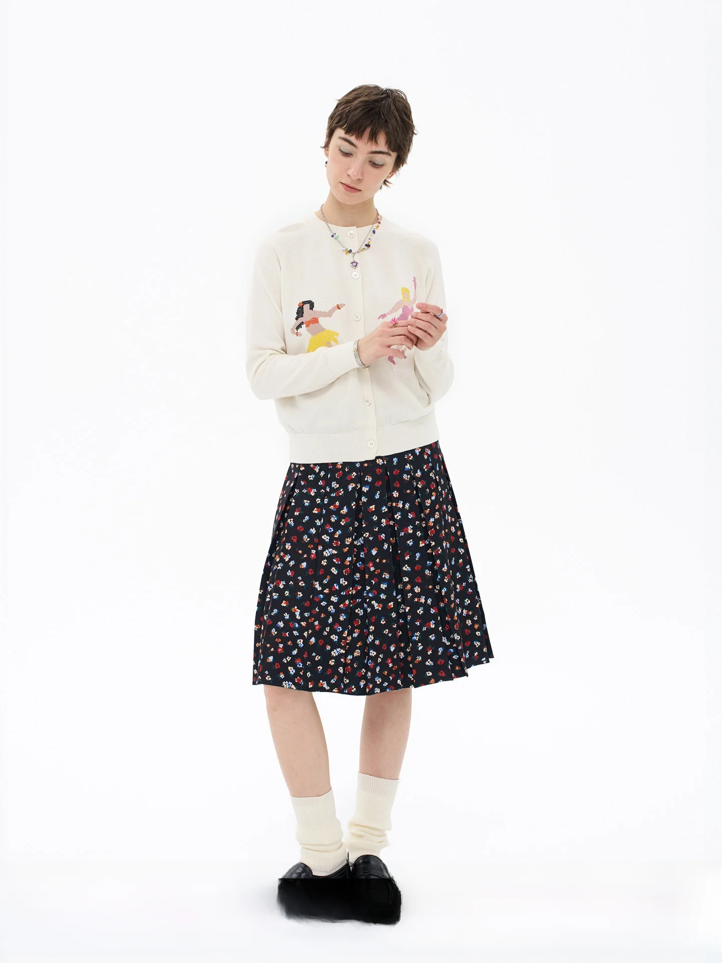 Night Garden Floral Print Heavy Du Faionable Skirt Midi Skirt Polyester Elastic Fiber mid Waist Zipper Closure Loose Fit
Night Garden Floral Print Heavy Du Faionable Skirt Midi Skirt Polyester Elastic Fiber mid Waist Zipper Closure Loose Fit