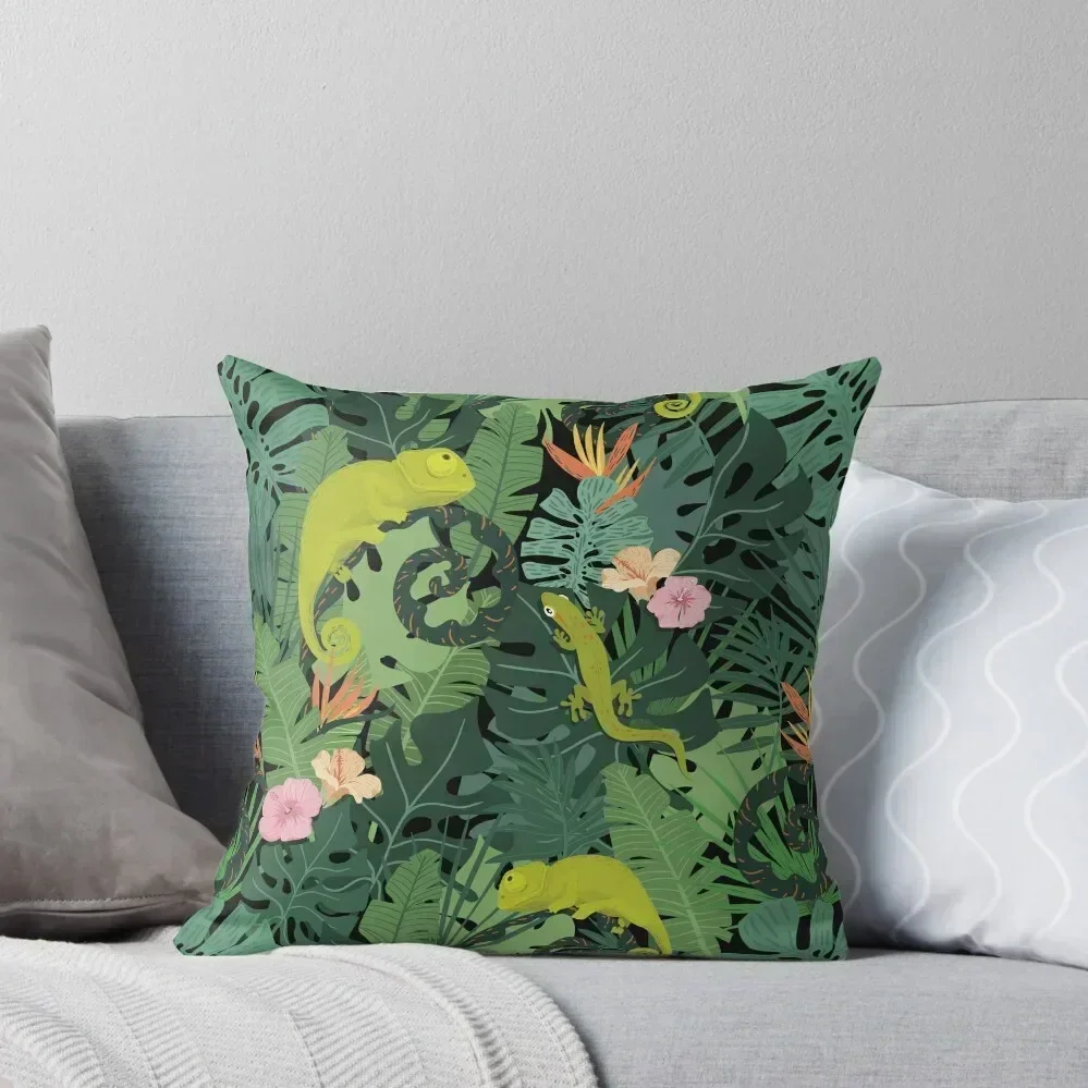 Chameleons And Salamanders In The Jungle Pattern Throw Pillow Cushions Home Decor Christmas Cushion For Home pillow
Chameleons And Salamanders In The Jungle Pattern Throw Pillow Cushions Home Decor Christmas Cushion For Home pillow