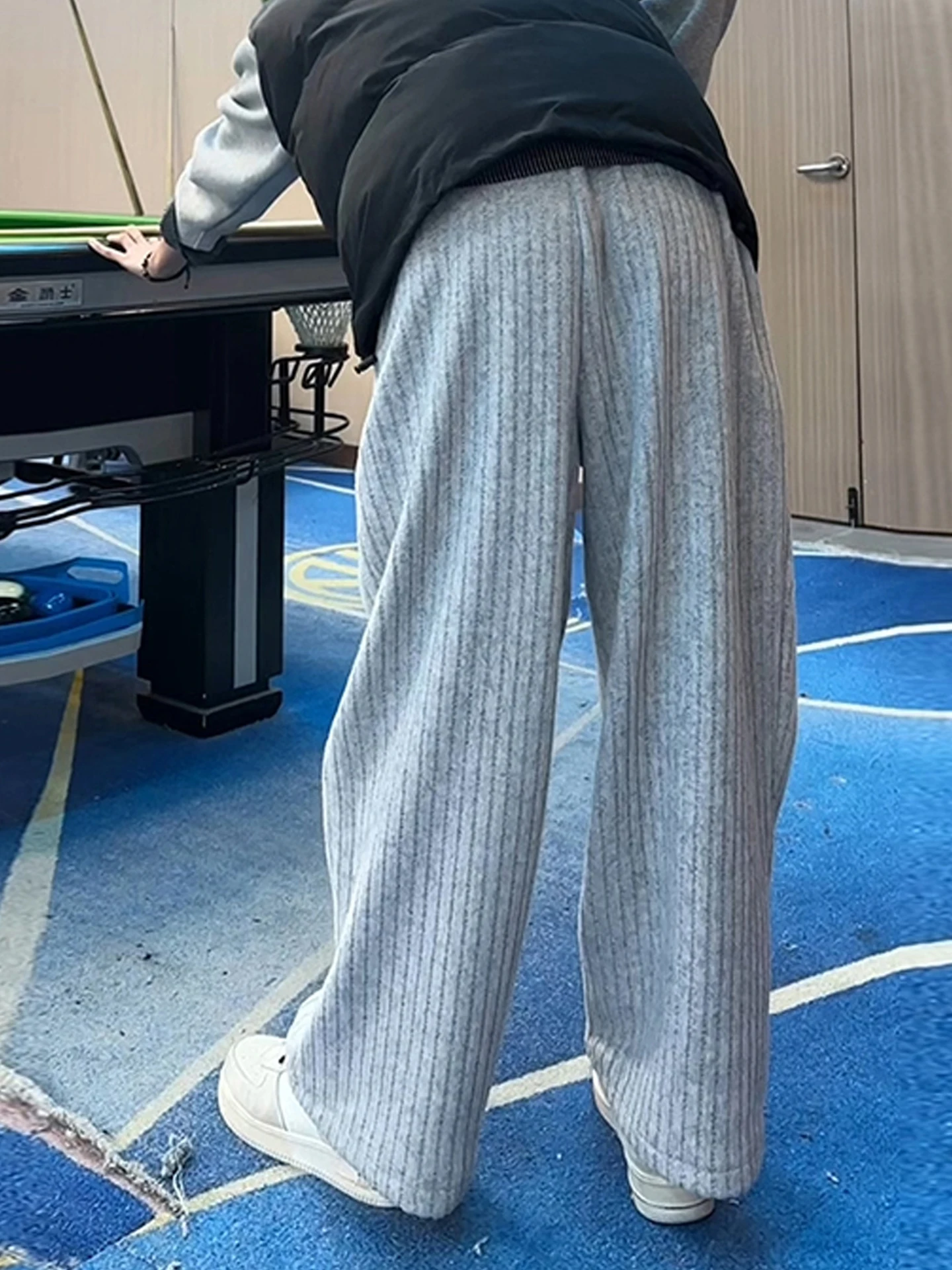 Men's Thiened Fce Lined Hooded Sweatpants Winter Warm Straight Leg Casual Pants Vertical Stripes Drapey Comfortable Spor
Men's Thiened Fce Lined Hooded Sweatpants Winter Warm Straight Leg Casual Pants Vertical Stripes Drapey Comfortable Spor