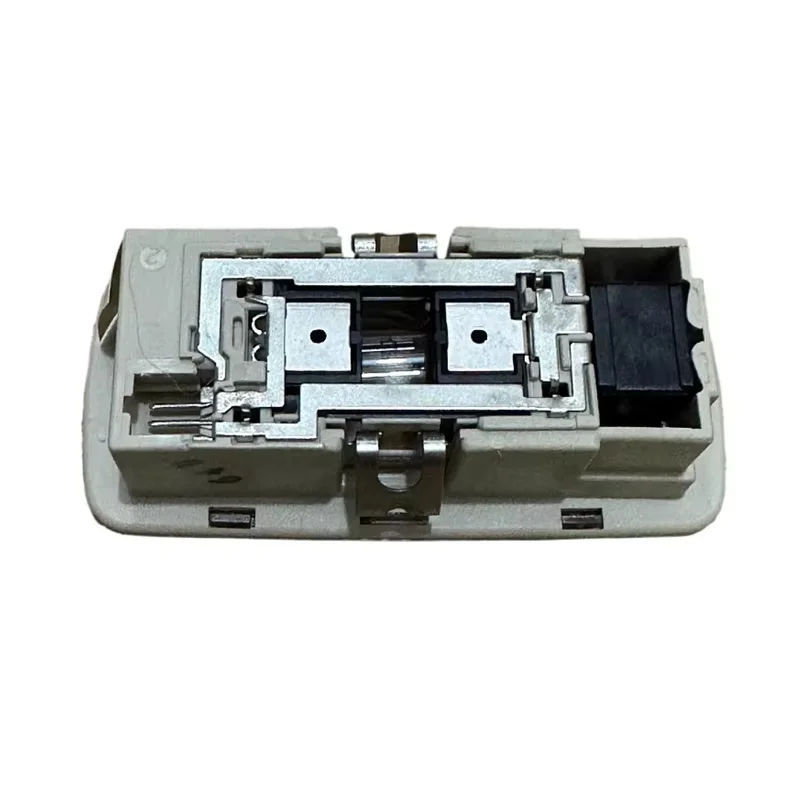 for Nissan Qashqai j10 j11 2008-2019 X-TRAIL 2010-2013 Teana in car reading light strip switch
for Nissan Qashqai j10 j11 2008-2019 X-TRAIL 2010-2013 Teana in car reading light strip switch