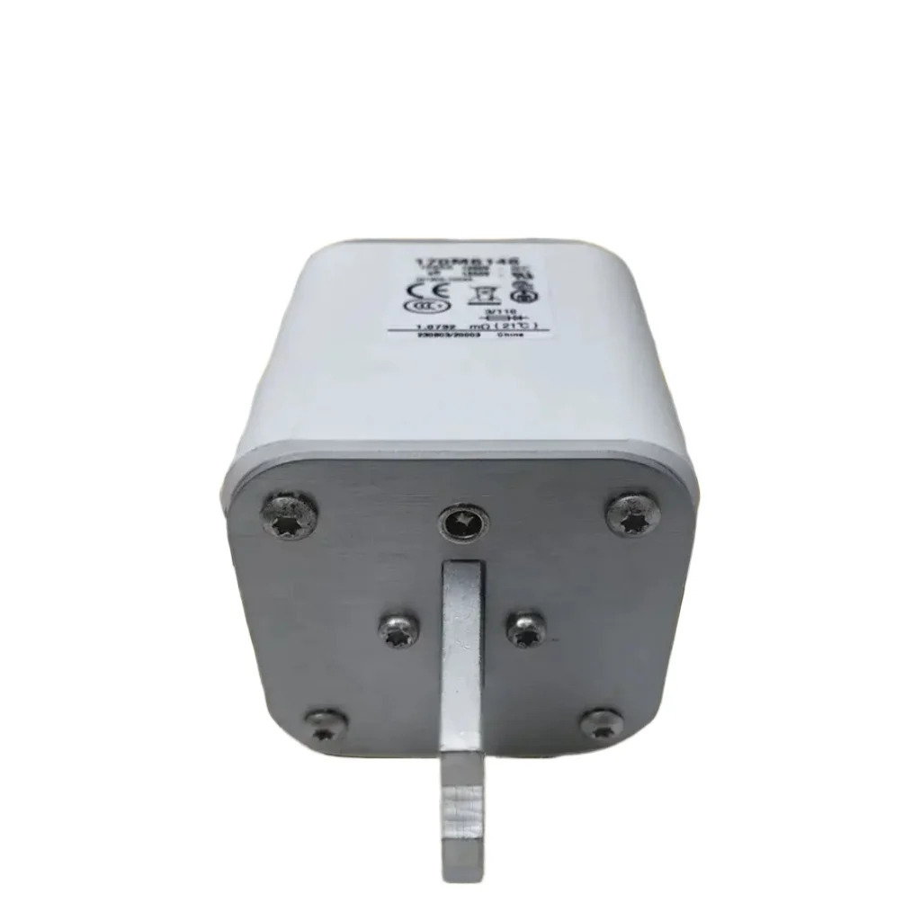High-Speed Thermal Car Fuse Square Body 1100V 1400A 170M6151 Competitive Price with 3/110 Link Electronic Holder
High-Speed Thermal Car Fuse Square Body 1100V 1400A 170M6151 Competitive Price with 3/110 Link Electronic Holder