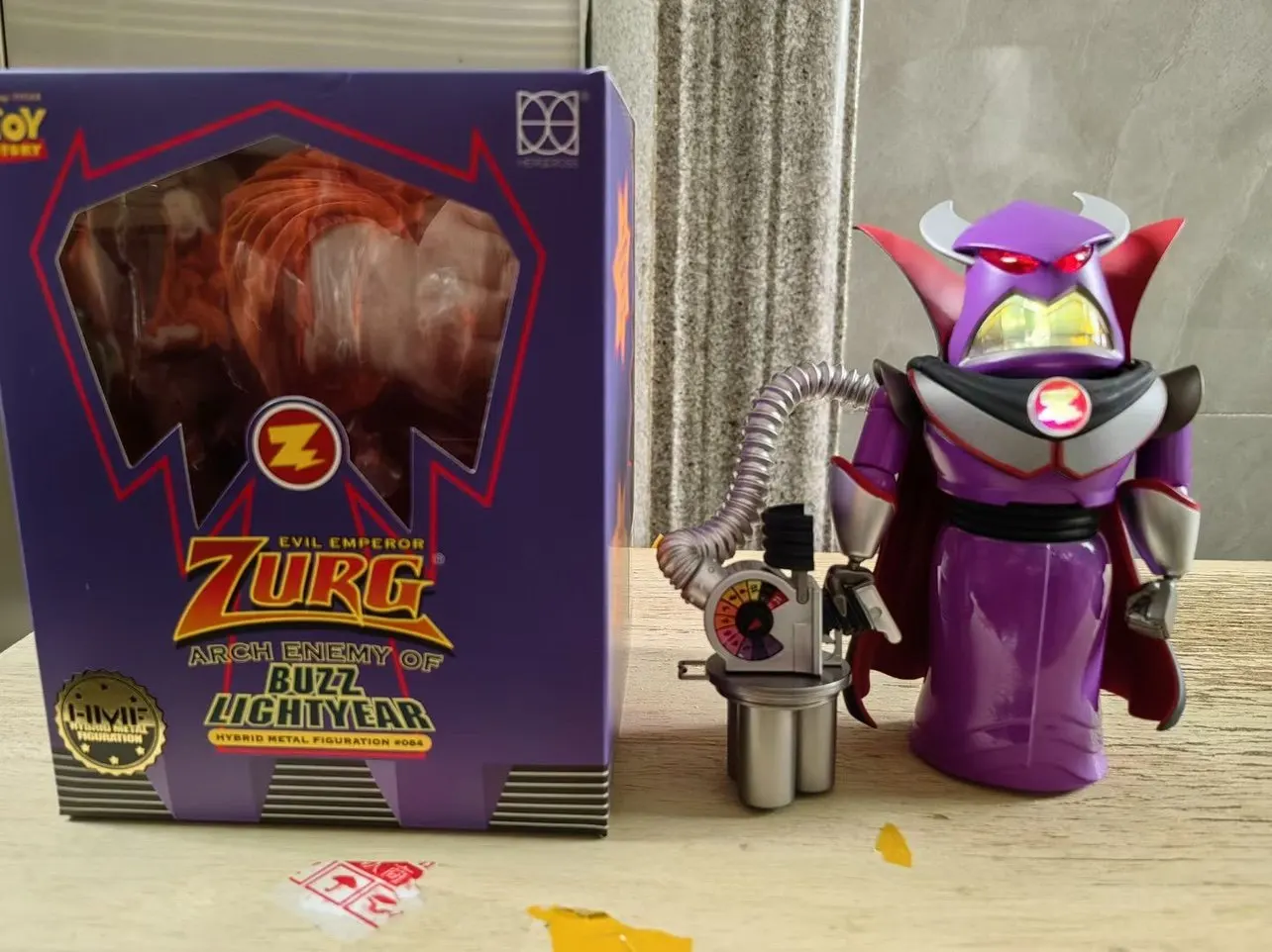 Новая фигурка Herocross Toy Story Emperor Zurg, 15 см, лимитированная серия, гибридный металл, светящаяся, с аксессуарами, подарок на день рождения для детей
Новая фигурка Herocross Toy Story Emperor Zurg, 15 см, лимитированная серия, гибридный металл, светящаяся, с аксессуарами, подарок на день рождения для детей