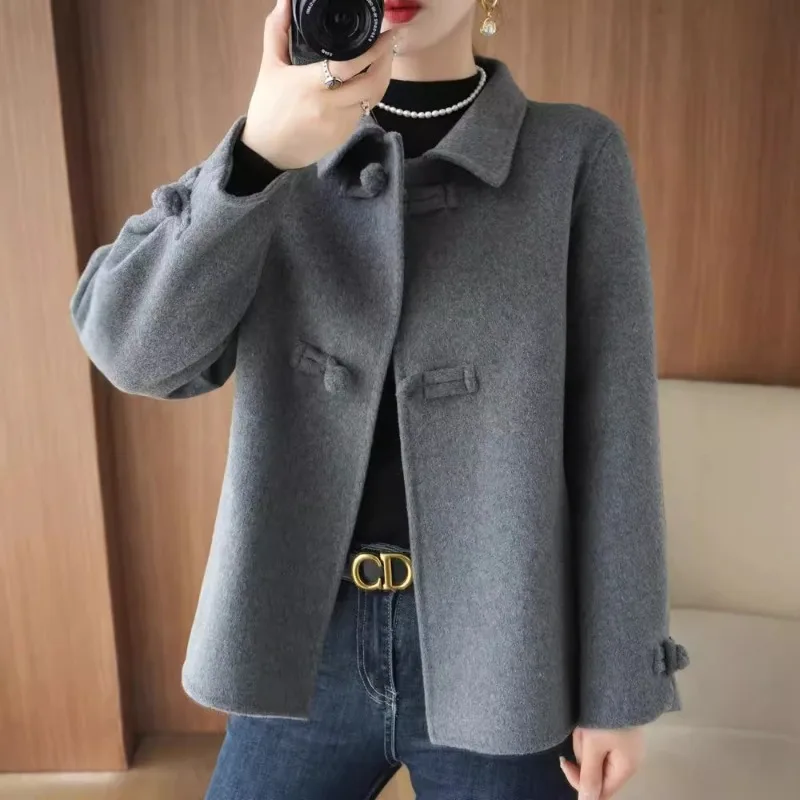НОВИНКА 2026, осенне-зимнее новое кашемировое пальто, женское однобортное модное облегающее пальто из чистой шерсти высокого класса
НОВИНКА 2026, осенне-зимнее новое кашемировое пальто, женское однобортное модное облегающее пальто из чистой шерсти высокого класса
