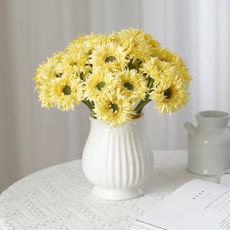 3PCS/Bundle Gerbera Daisy Anemone (27CM) Beautiful Silk Petals Floral Event Party Table Decoration Flower- INDIGO
3PCS/Bundle Gerbera Daisy Anemone (27CM) Beautiful Silk Petals Floral Event Party Table Decoration Flower- INDIGO