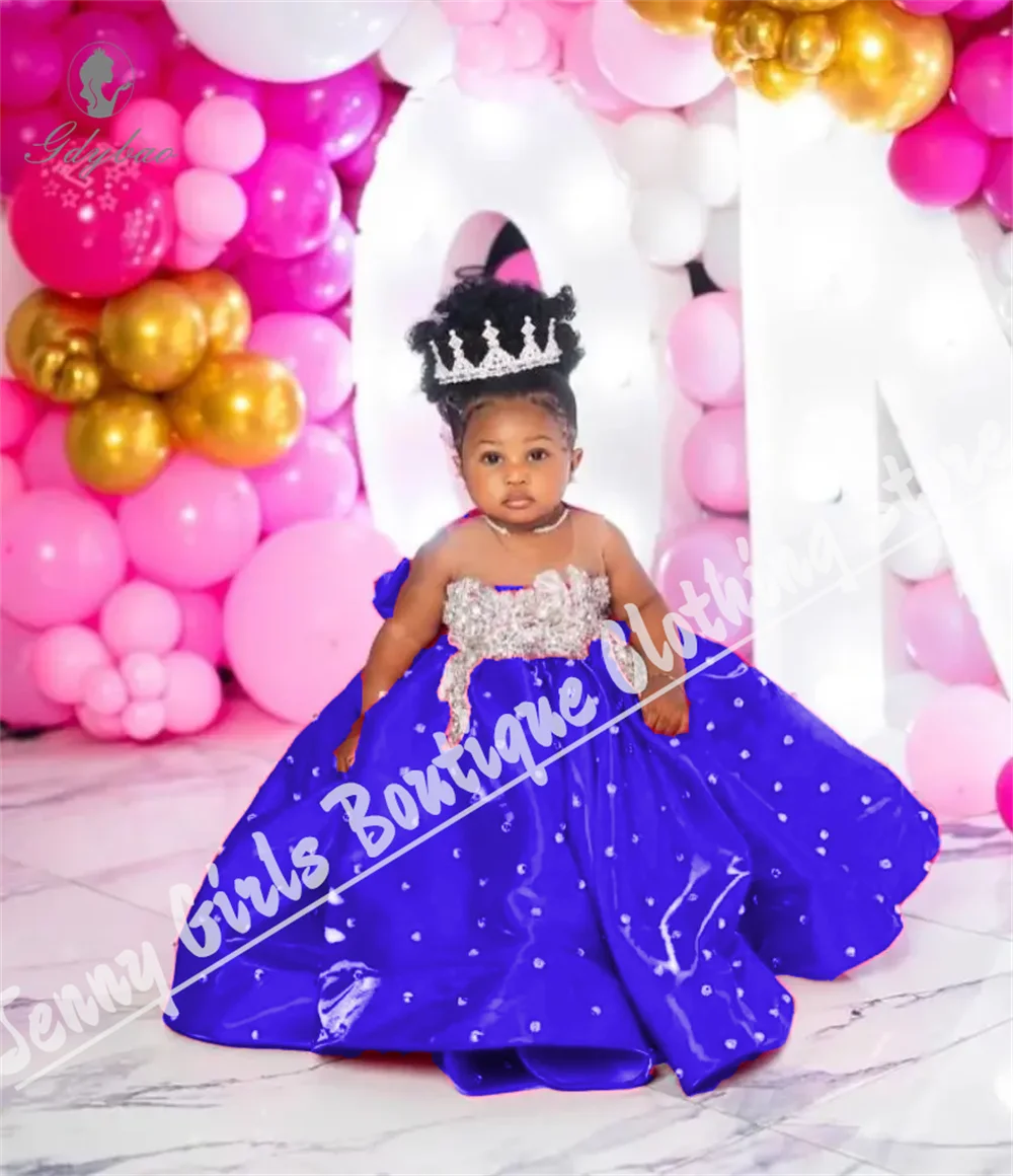 Customized Royal Blue Gorgeous Flower Girl Dresses For Wedding White Pearl Appliqué Embellished Satin Toddler Birthday Gown
Customized Royal Blue Gorgeous Flower Girl Dresses For Wedding White Pearl Appliqué Embellished Satin Toddler Birthday Gown