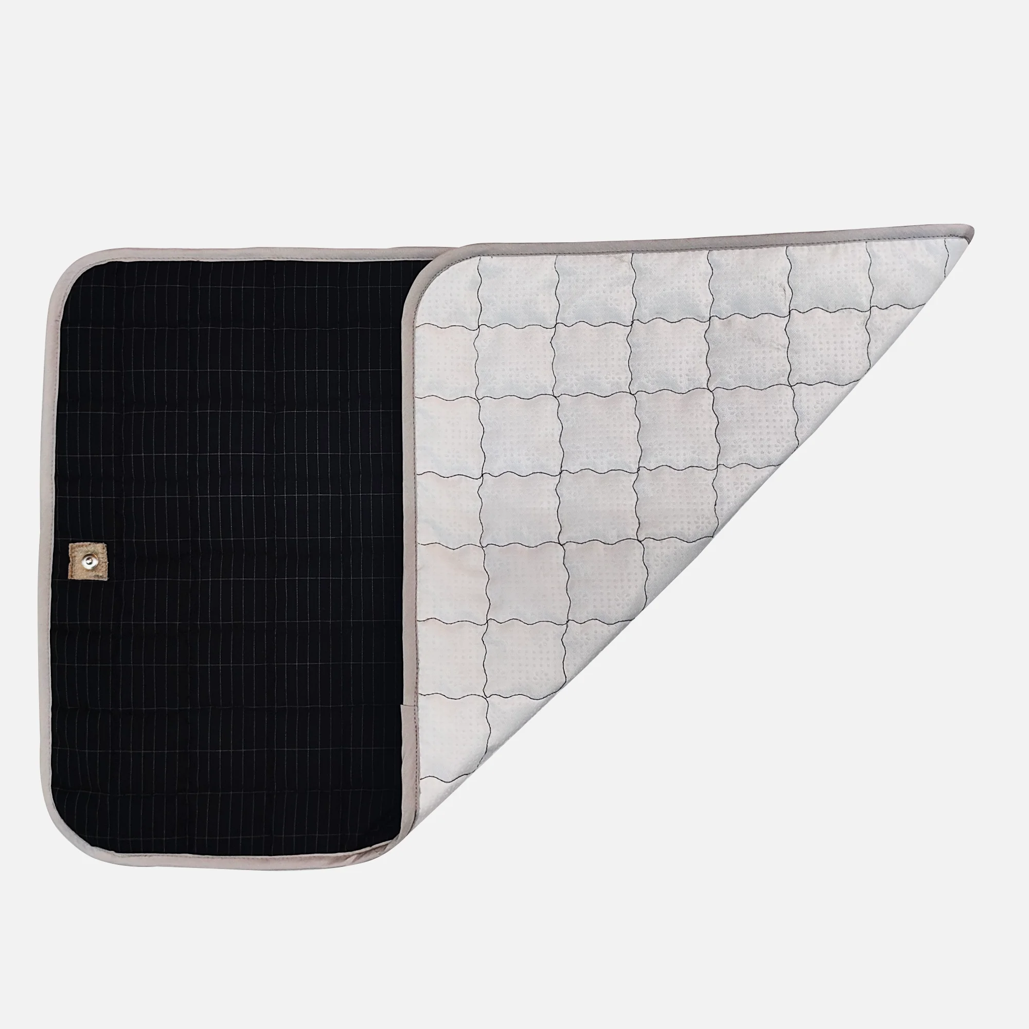 Earthing quilted met pet met cotton-padded cushion cushion simple n high-grade sofa cotton-padded46*46cm
Earthing quilted met pet met cotton-padded cushion cushion simple n high-grade sofa cotton-padded46*46cm