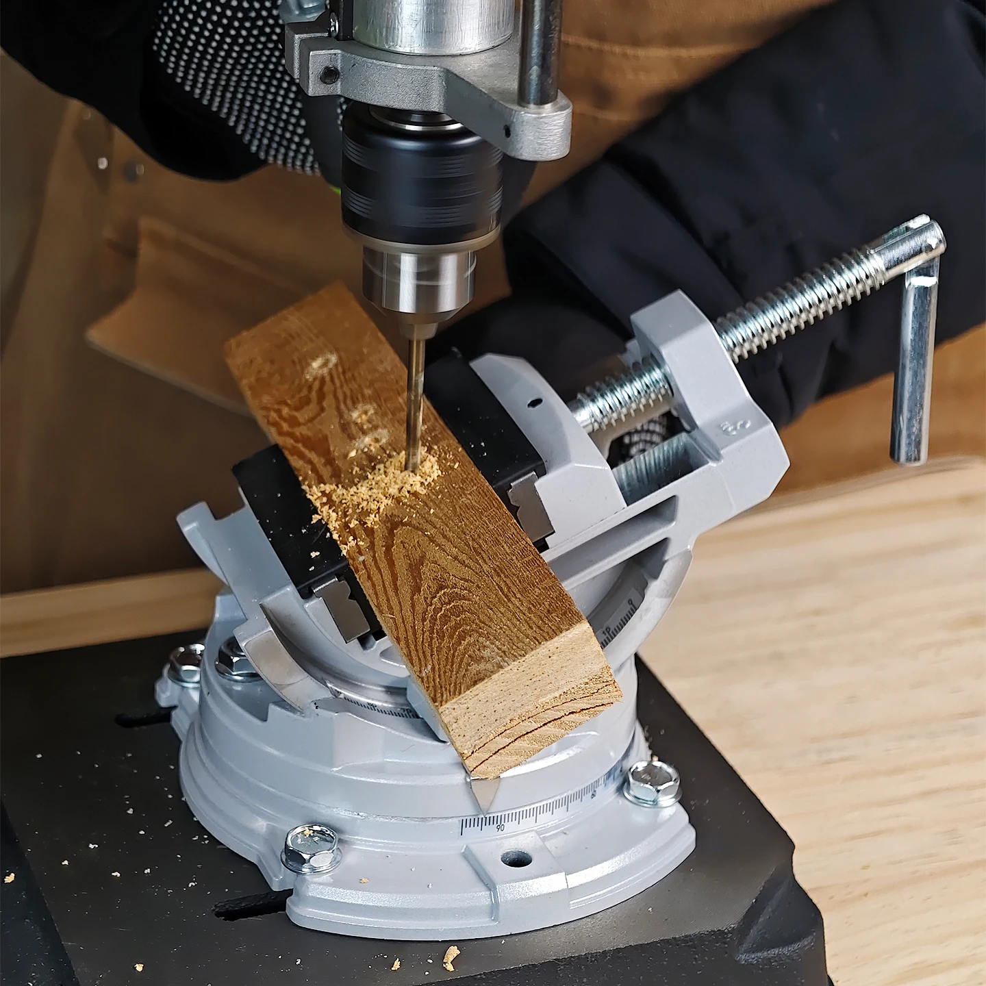 Allsome 3" Swivel-Base Tilting Vise, Milling Machine Vise, 3 Way (Swivel,Tilting,Angle Vice) Milling Vice for Drill Press
Allsome 3" Swivel-Base Tilting Vise, Milling Machine Vise, 3 Way (Swivel,Tilting,Angle Vice) Milling Vice for Drill Press