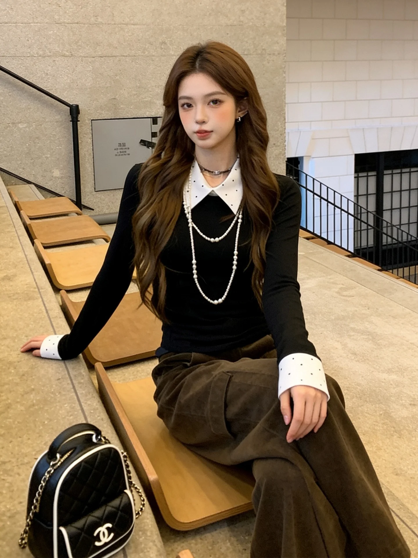 Ele Collar Splice Fake Two-Piece T-irt Women's Spring Design Base irt Top French Sle Slim Fit Soft Knitted
Ele Collar Splice Fake Two-Piece T-irt Women's Spring Design Base irt Top French Sle Slim Fit Soft Knitted