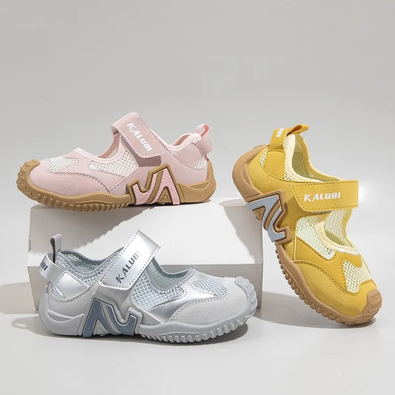 Children's Baotou Sandals 2026 Summer New Girls Mesh Breathable Sports Soft Sole Casual Non-slip Beach Shoes
Children's Baotou Sandals 2026 Summer New Girls Mesh Breathable Sports Soft Sole Casual Non-slip Beach Shoes