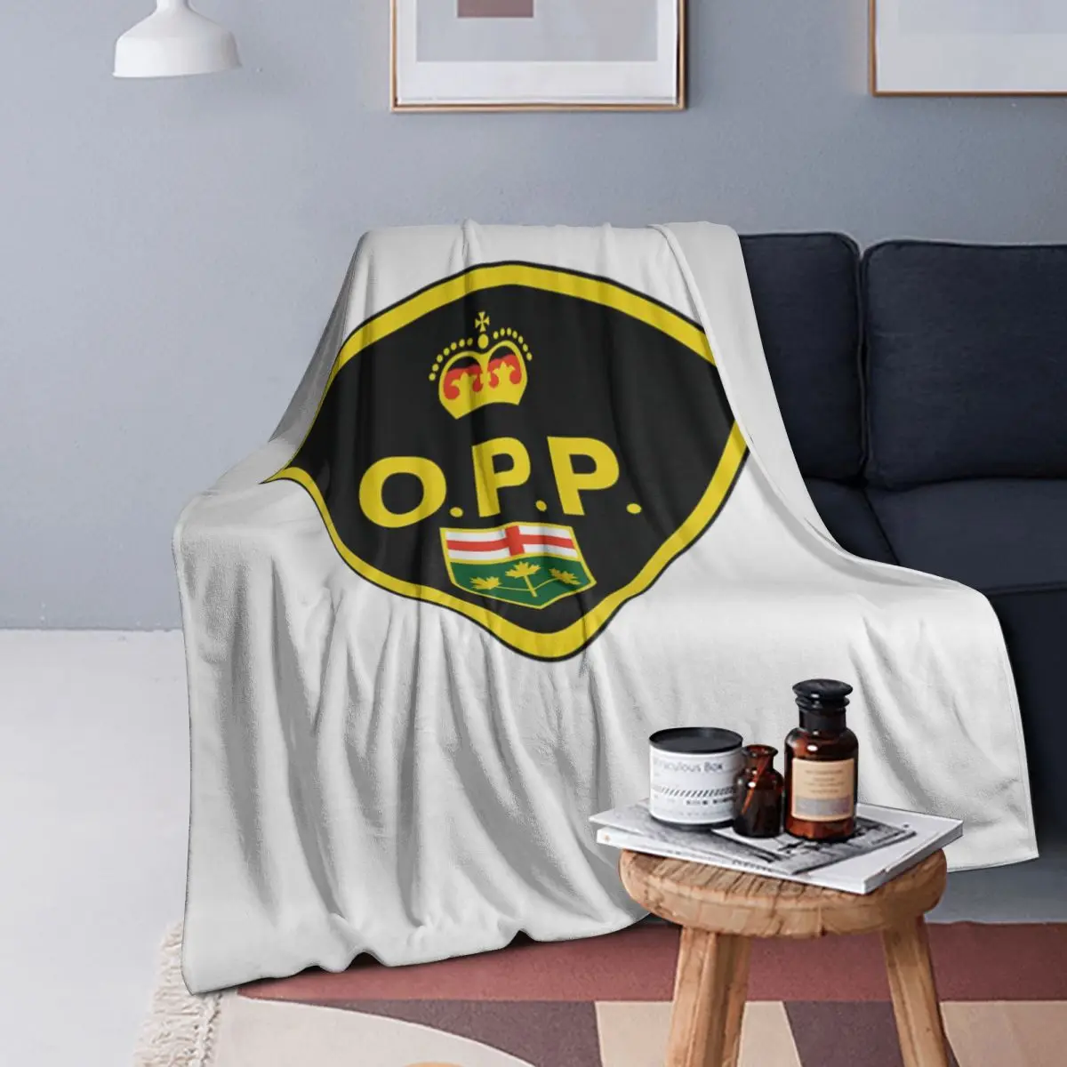 Flash Of Ontario Provincial Police Blankets Warm Flannel Throw Blanket Bedspread for Bed Living room Picnic Travel Home Sofa
Flash Of Ontario Provincial Police Blankets Warm Flannel Throw Blanket Bedspread for Bed Living room Picnic Travel Home Sofa