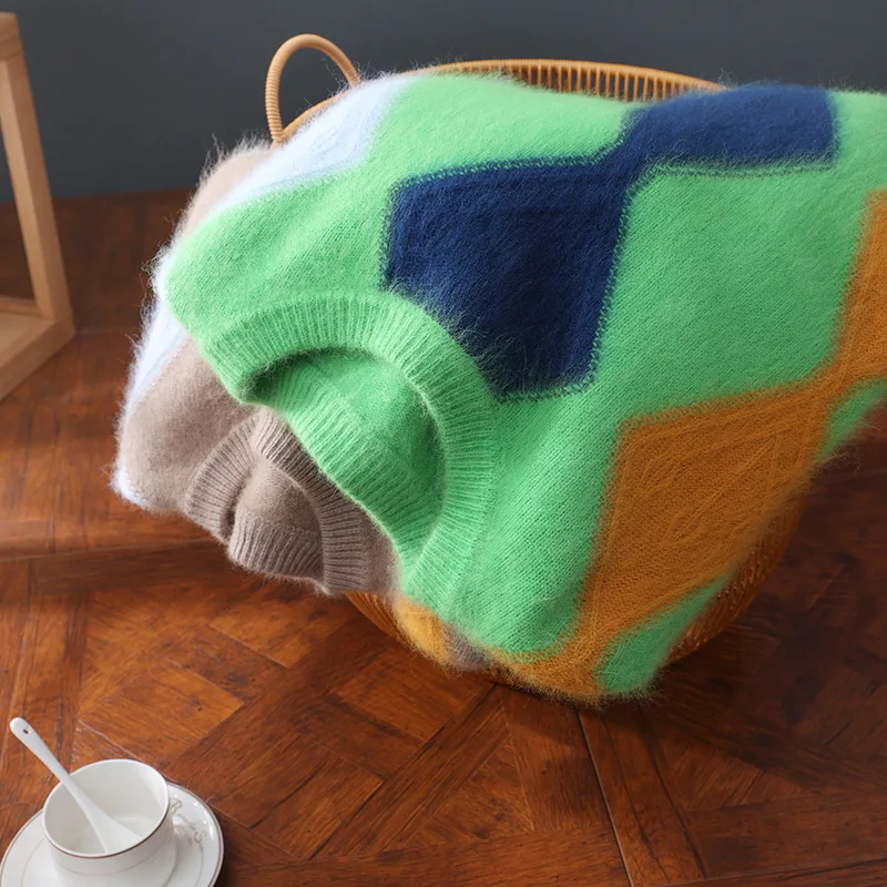 Mink Cashmere Sweater Men's Winter Thick Warm Round Neck Sweater Casual High-End Men's Color Matching Knit Bottoming Shirt
Mink Cashmere Sweater Men's Winter Thick Warm Round Neck Sweater Casual High-End Men's Color Matching Knit Bottoming Shirt