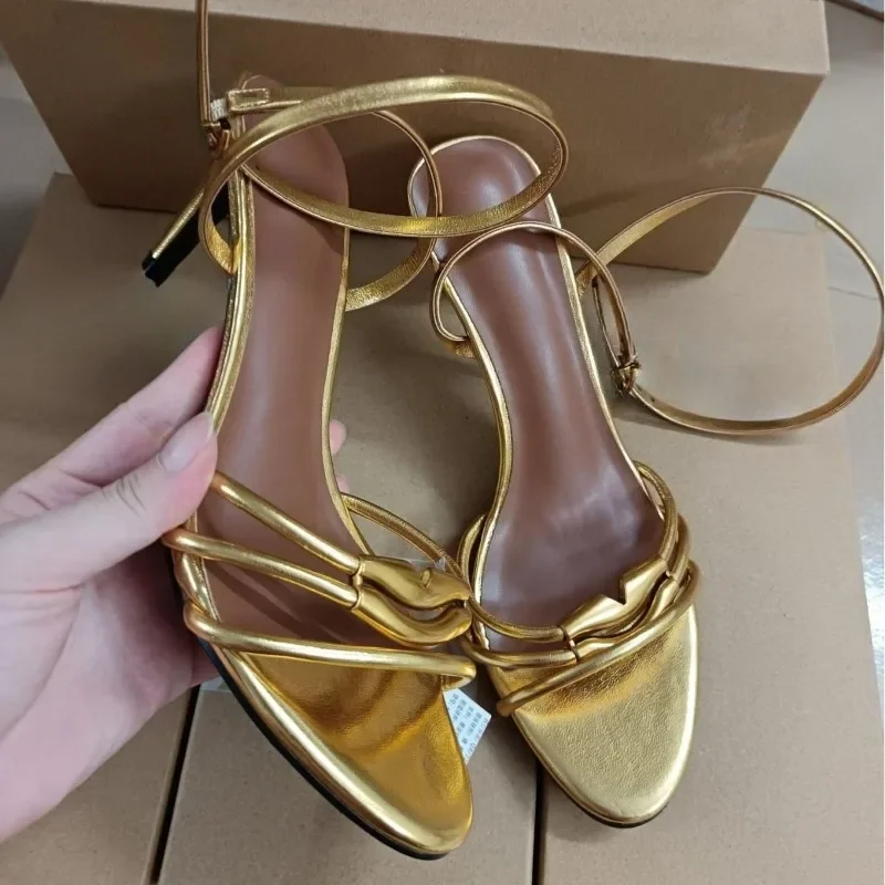 Open Toe Gold Party High Heels Women Modern Sandals Brand Designer Ankle Strap Summer Slingback Footwear Luxury Bridal Shoes
Open Toe Gold Party High Heels Women Modern Sandals Brand Designer Ankle Strap Summer Slingback Footwear Luxury Bridal Shoes
