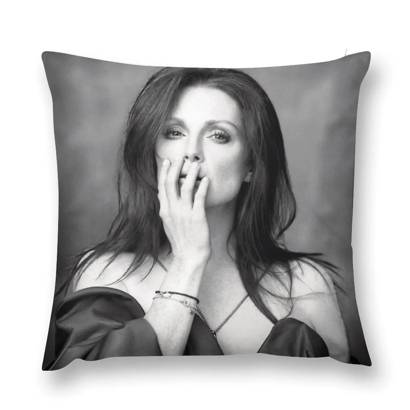 Julianne Moore - Poster Throw Pillow Pillow Cover christmas cushions covers covers for pillows pillow
Julianne Moore - Poster Throw Pillow Pillow Cover christmas cushions covers covers for pillows pillow