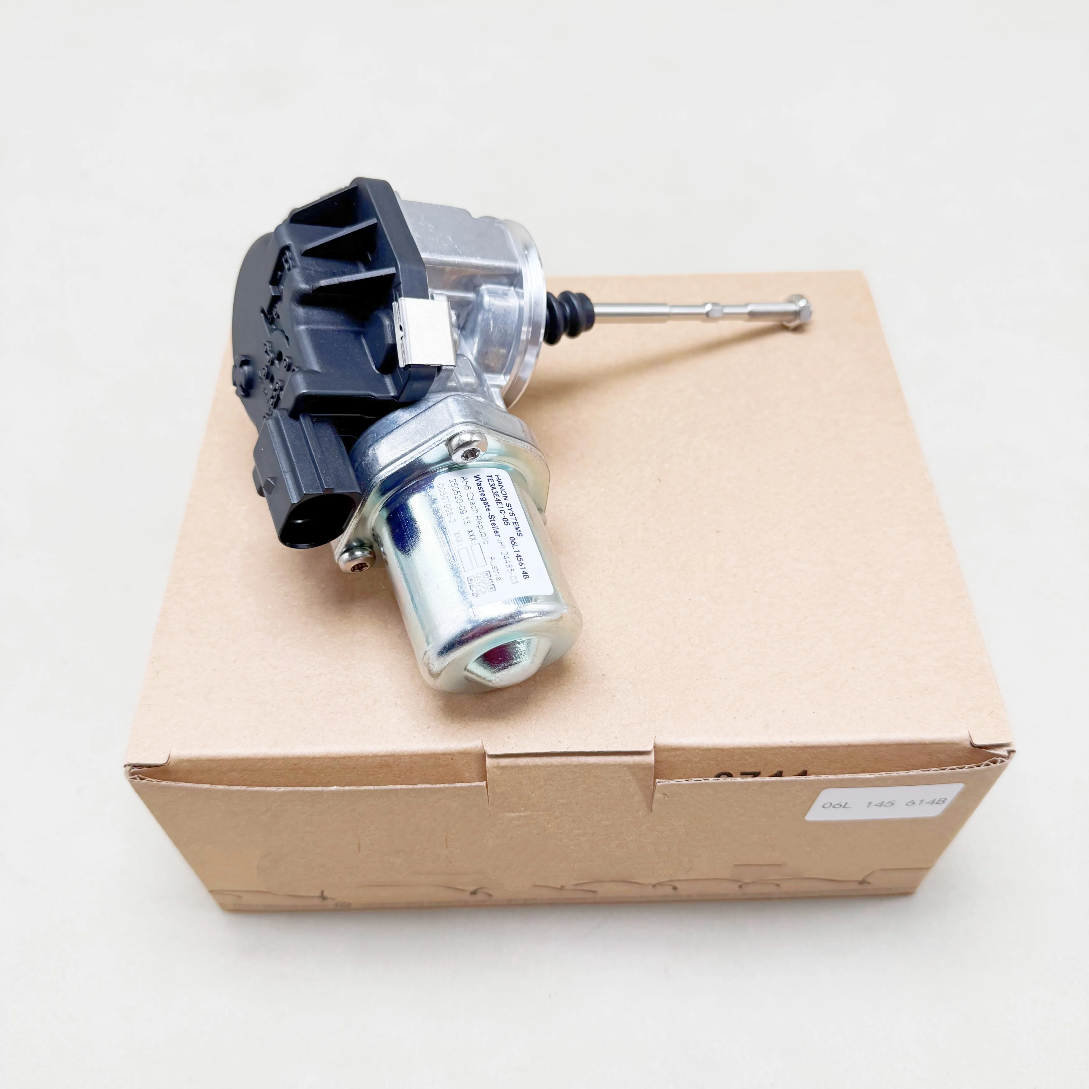 Turbo Wastegate Actuator For A4 A5 For A6 For Q7 Q5 2017-22 2.0L 2.0T 06L145614B Turbocharger Wastegate Actuator Engine Parts
Turbo Wastegate Actuator For A4 A5 For A6 For Q7 Q5 2017-22 2.0L 2.0T 06L145614B Turbocharger Wastegate Actuator Engine Parts