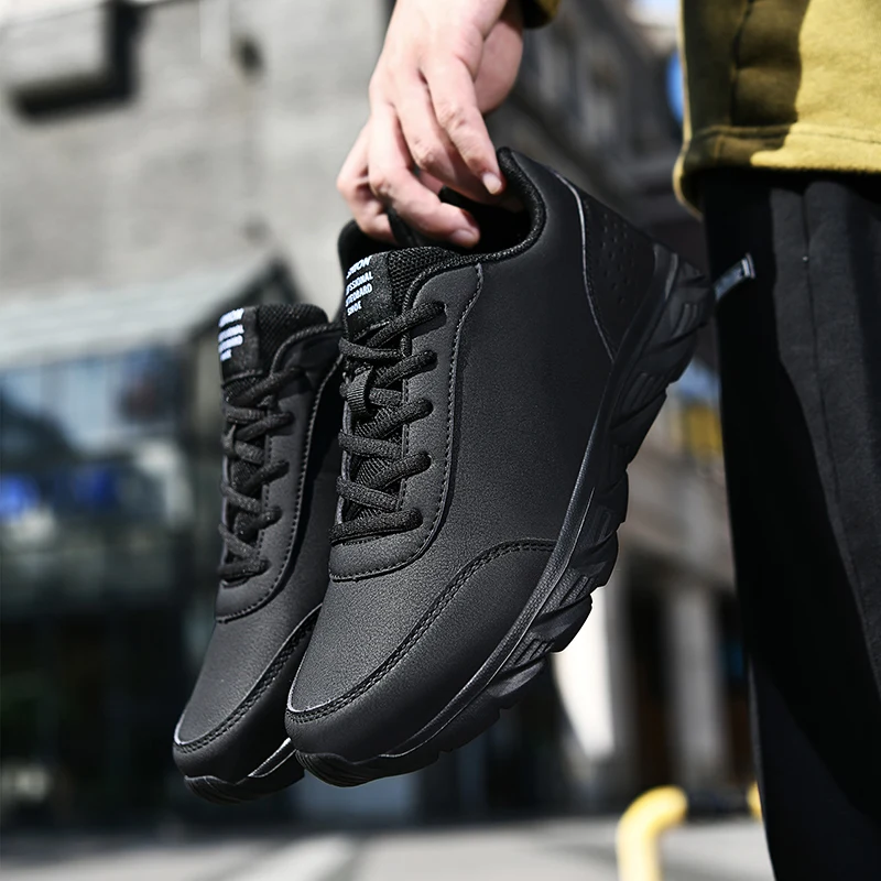 Retro Mens Running Sports Shoes Autumn winter Spring Daily Walking Casual Sneakers Boy Student Joggers Trainers
Retro Mens Running Sports Shoes Autumn winter Spring Daily Walking Casual Sneakers Boy Student Joggers Trainers