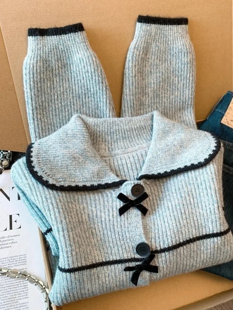 Синий полосатый свитер с узлом, женский модный винтажный свитер Sle Rich для девочек, осенне-зимний вязаный топ Thiened Long Sve
Синий полосатый свитер с узлом, женский модный винтажный свитер Sle Rich для девочек, осенне-зимний вязаный топ Thiened Long Sve