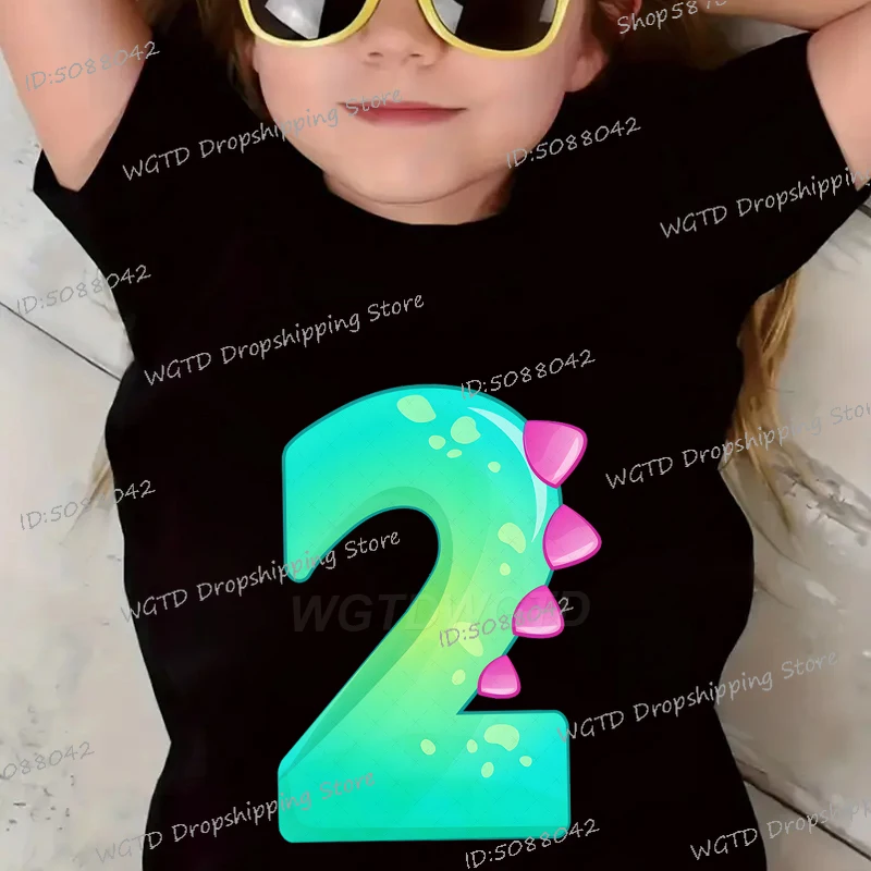Funny Birthday Number Dinosaur Graphics T-shirts for Boys Girls Cartoon Number 1-9 Short Sleeved Shirt Kids Birthday Gift Tops
Funny Birthday Number Dinosaur Graphics T-shirts for Boys Girls Cartoon Number 1-9 Short Sleeved Shirt Kids Birthday Gift Tops