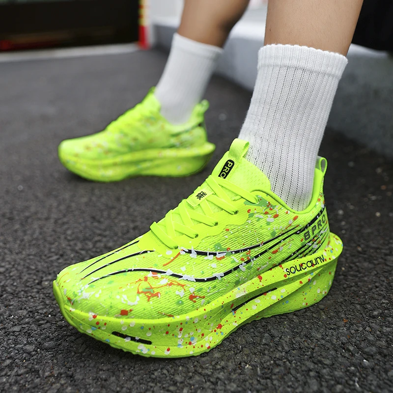 Модные кроссовки на воздушной подушке, кроссовки из карбоновой пластины, дышащий легкий стиль, мужские и женские противоскользящие кроссовки
Модные кроссовки на воздушной подушке, кроссовки из карбоновой пластины, дышащий легкий стиль, мужские и женские противоскользящие кроссовки