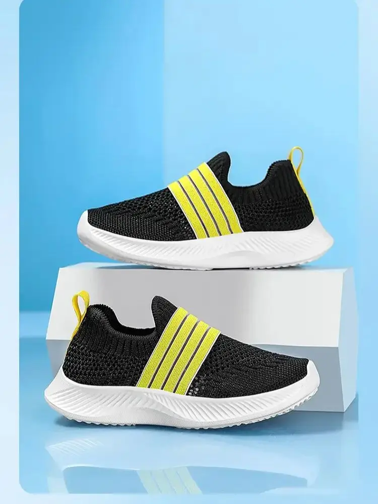 New Summer Children's Mesh Sneakers Boys Girls Soft Sole Non Slip Breathable Slip-On Running Shoes Walking Shoes
New Summer Children's Mesh Sneakers Boys Girls Soft Sole Non Slip Breathable Slip-On Running Shoes Walking Shoes
