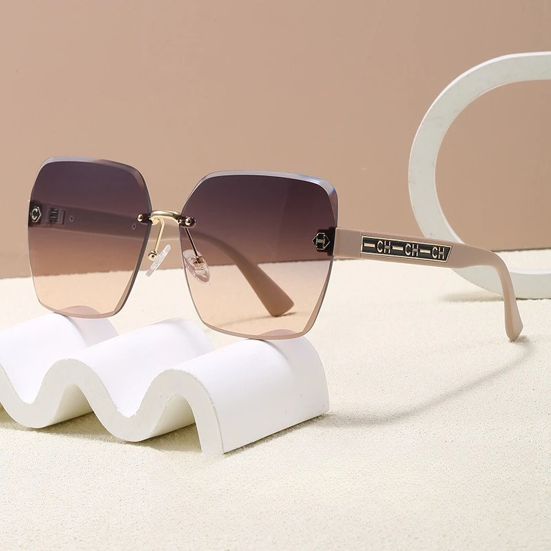 2025 Frameless Cut-Edge Sunglasses Women, Luxury UV400 Retro Square Viral Lightweight Chic
2025 Frameless Cut-Edge Sunglasses Women, Luxury UV400 Retro Square Viral Lightweight Chic