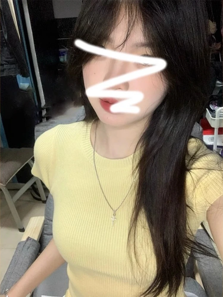 Yellow Short Sleeve Knitted T-Shirt Women's Summer New Design Sensation Small Number of Dopamine Short Korean Style Top
Yellow Short Sleeve Knitted T-Shirt Women's Summer New Design Sensation Small Number of Dopamine Short Korean Style Top