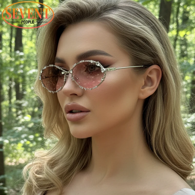 Y2K Small Frame Oval Rhinestone Sunglasses Women 2025 Luxury Brand Trendy Anti Blue Light Sunglass Fashion Prescription Eyewear
Y2K Small Frame Oval Rhinestone Sunglasses Women 2025 Luxury Brand Trendy Anti Blue Light Sunglass Fashion Prescription Eyewear