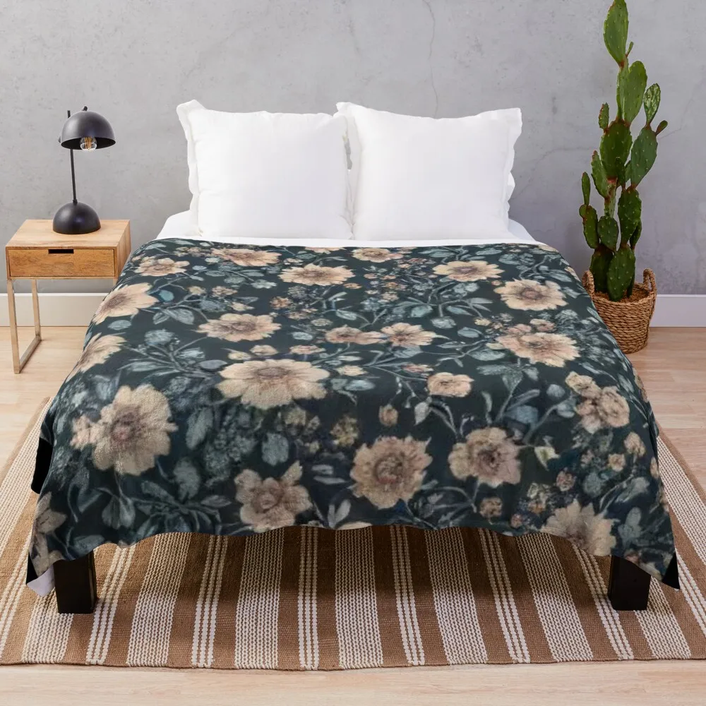 Old school floral Throw Blanket Hairy Blankets For Baby Bed Flannel Fabric Blankets
Old school floral Throw Blanket Hairy Blankets For Baby Bed Flannel Fabric Blankets