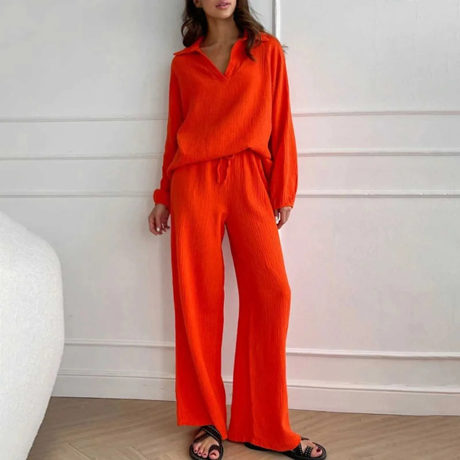 Loose Casual Top Two Piece Set Women White Long Sleeve Tops Lace Up Pants Sets Female Sping Autumn Turndown Collar Lady Suit
Loose Casual Top Two Piece Set Women White Long Sleeve Tops Lace Up Pants Sets Female Sping Autumn Turndown Collar Lady Suit