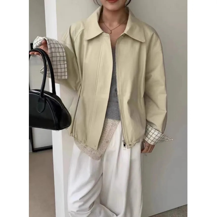 Корейская женская куртка-жакет весна 2026: модное универсальное элегантное пальто с клетчатыми вставками, подолом на шнурке и застежкой-молнией, длинное
Корейская женская куртка-жакет весна 2026: модное универсальное элегантное пальто с клетчатыми вставками, подолом на шнурке и застежкой-молнией, длинное