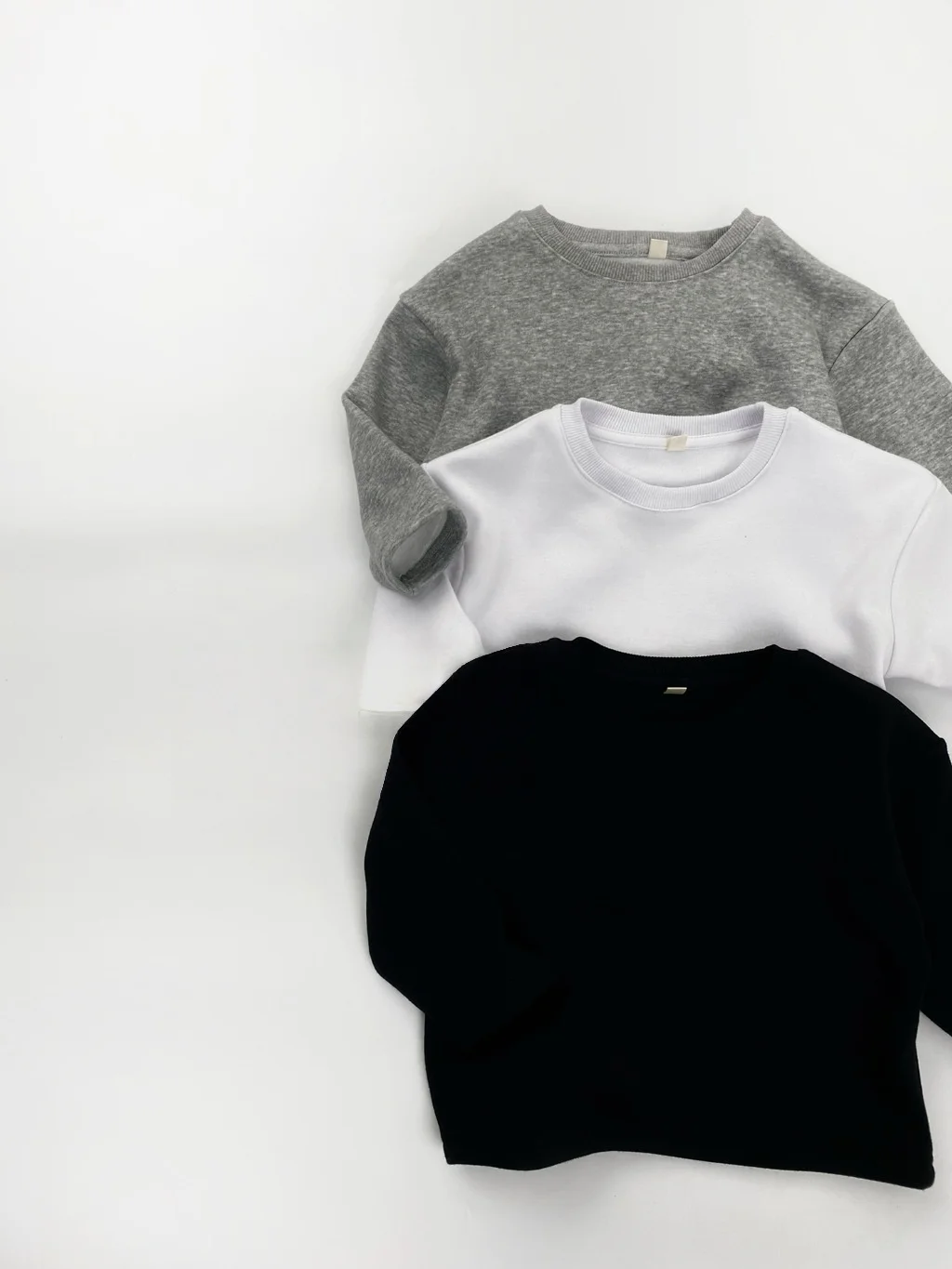 0-8Y Kids Crew Neck Long Sleeves T-Shirt Winter Warm Boys Girls Fleece Lined Base Layer Korean Style Loose Casual Clothes
0-8Y Kids Crew Neck Long Sleeves T-Shirt Winter Warm Boys Girls Fleece Lined Base Layer Korean Style Loose Casual Clothes