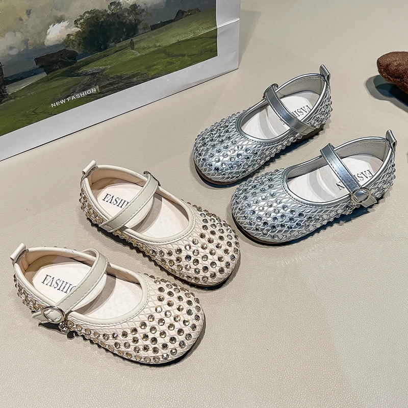 Kids Ankle Strap Leather Shoes for Girls 2025 New Autumn Toddler Glitter Ballet Flats Soft Sole Chic Princess Girls Party Flats
Kids Ankle Strap Leather Shoes for Girls 2025 New Autumn Toddler Glitter Ballet Flats Soft Sole Chic Princess Girls Party Flats