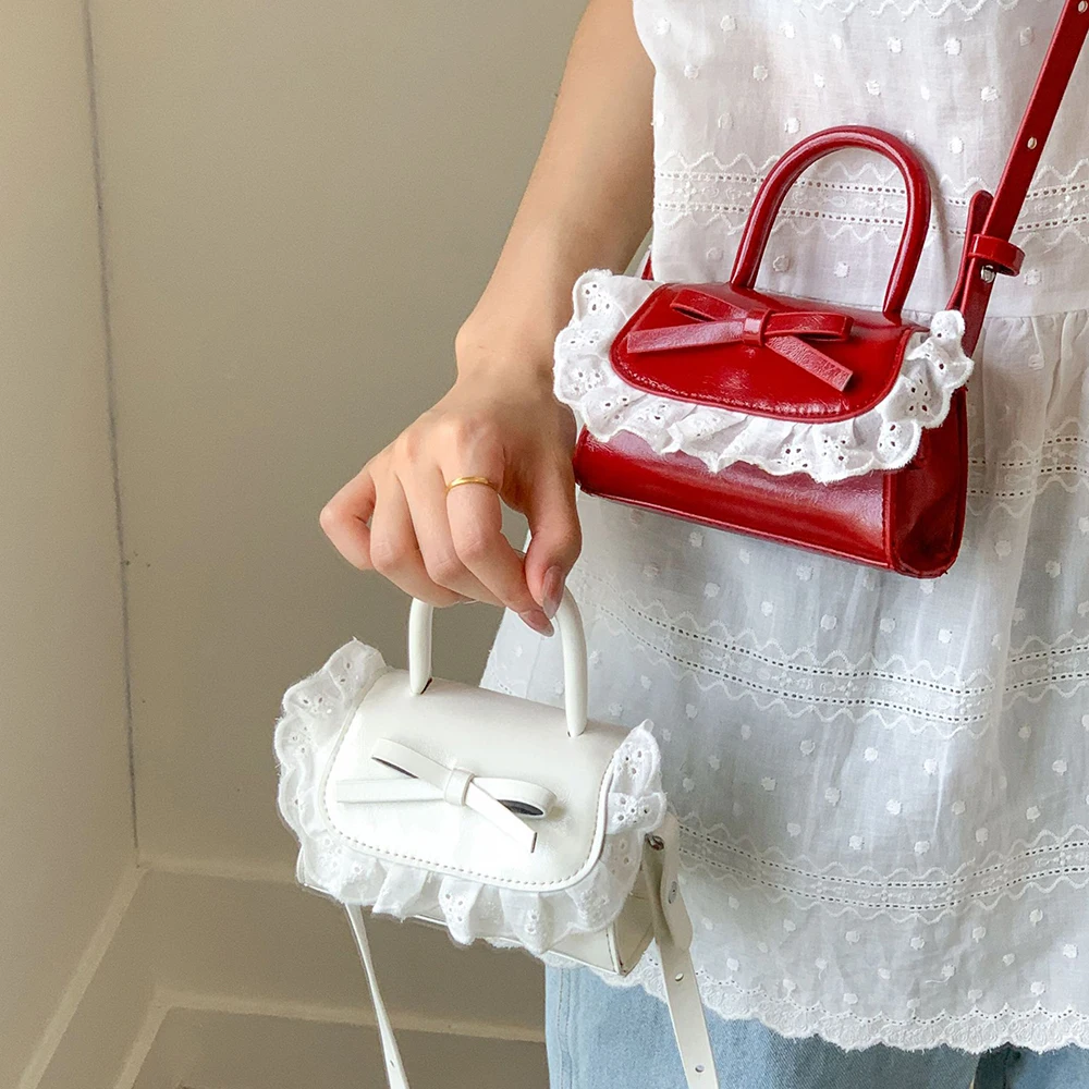 Korean Style Sweet Bowtie Single Shoulder Bag Women's Summer 2025 Versatile Lace Trim Mini Handbag Crossbody Small Purse Bags
Korean Style Sweet Bowtie Single Shoulder Bag Women's Summer 2025 Versatile Lace Trim Mini Handbag Crossbody Small Purse Bags