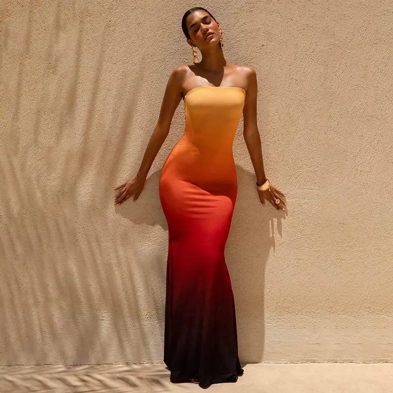 New Fashion European and American Style Niche High-end Sexy Strapless Slimming Long Vacation Dress for Women 2026 Summer
New Fashion European and American Style Niche High-end Sexy Strapless Slimming Long Vacation Dress for Women 2026 Summer